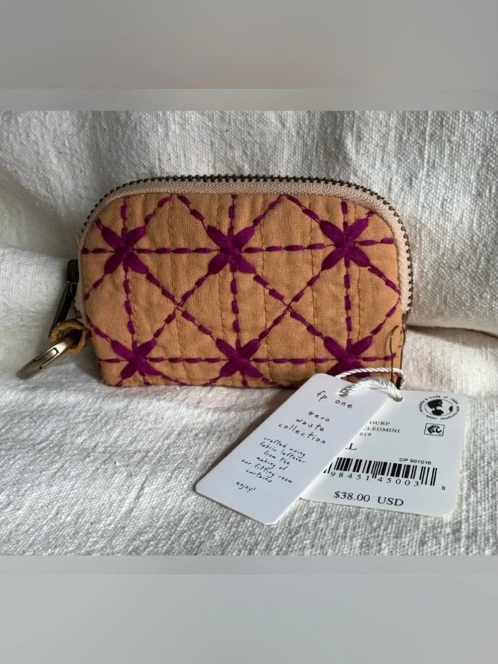 Free People ~ One Upcycled Mini Bag Wallet ~ No Longer Available ~ *NWT* - Picture 5 of 15